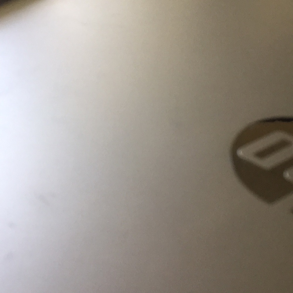 Meet your Posher, Dena